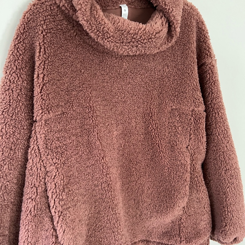 Lululemon Plush Sherpa Fleece Pullover – Size 12 (Dusty Rose) - Picture 2 of 3